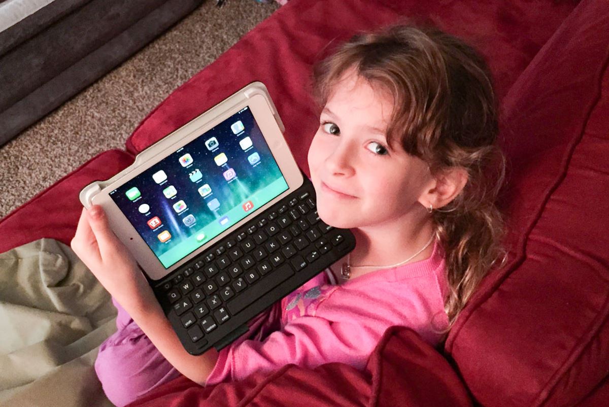How to Properly Set Up a Child's iPhone or iPad